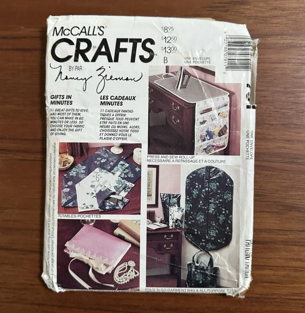 UNCUT McCalls Craft Pattern Gifts #6278 Or 791 Tote Bag Casserole Wrap